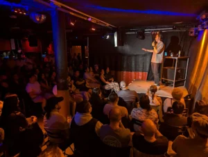 Stuttgart en Español #7 - Comedia de Stand-up con Chadmax, Miguelao y Fernando Acosta, Stand-Up Comedy auf spanisch im Theater am Olgaeck, Stuttgart